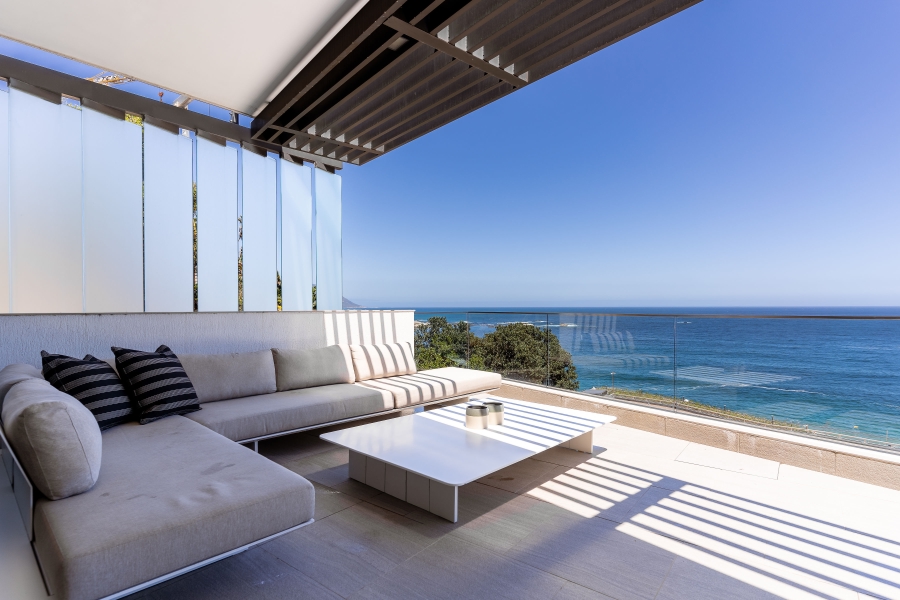 5 Bedroom Property for Sale in Clifton Western Cape